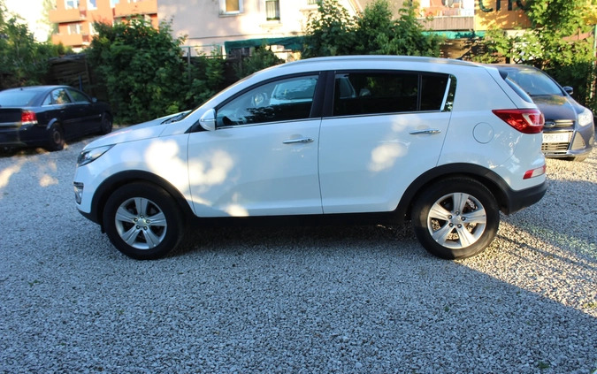 Kia Sportage cena 44800 przebieg: 159000, rok produkcji 2013 z Toruń małe 67